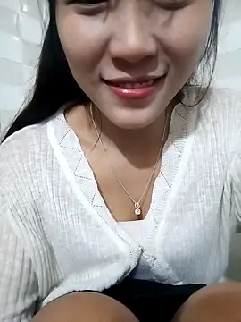 Snapshot of Personality-girl- chatting on March 27, 2026, 2:20 am Personality-girl- online show from March 27, 2026, 2:20 am