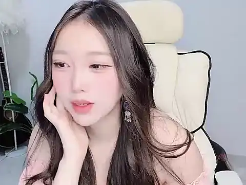 Yukiy8877 online show from March 23, 2026, 9:25 pm