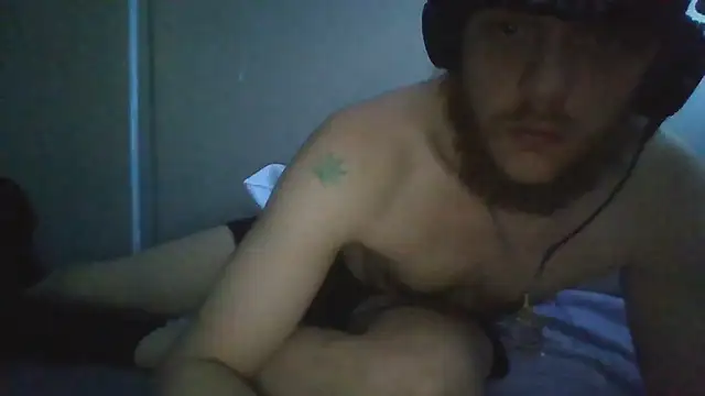 alejandro69420 online show from April 23, 2026, 1:34 am