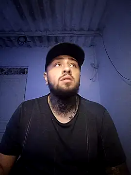 Snapshot of Neanea98 chatting on March 27, 2026, 11:33 am Neanea98 online show from March 27, 2026, 11:33 am