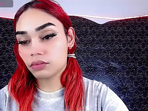 Snapshot of Salome_bichtxx chatting on May 4, 2026, 7:39 pm Salome bichtxx online show from May 4, 2026, 7:39 pm