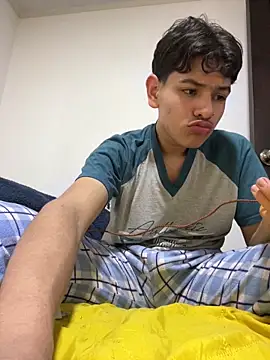 Snapshot of juanma759 chatting on April 13, 2026, 1:53 am juanma759 online show from April 13, 2026, 1:53 am