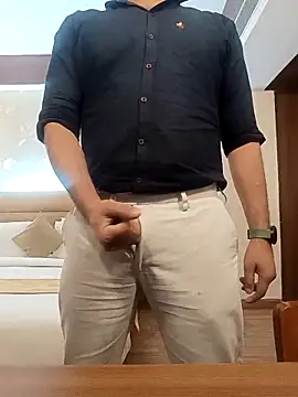 Daddyfuck34 online show from April 5, 2026, 12:45 pm