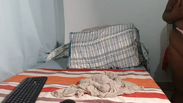 Lucia-boobs online show from June 24, 2026, 4:16 pm