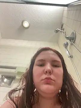 Snapshot of redgrl85 chatting on March 21, 2026, 7:20 am redgrl85 online show from March 21, 2026, 7:20 am