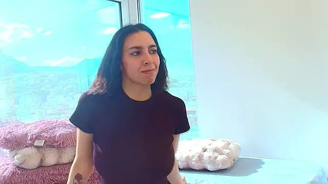 AngelicFox online show from April 26, 2026, 2:03 pm