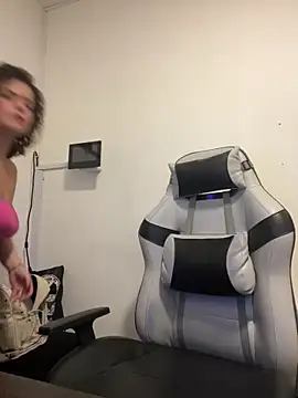 MiaHotboobs online show from May 3, 2026, 4:21 pm