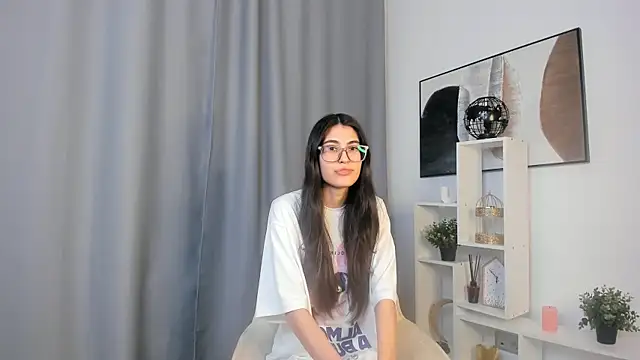 SusyRiek online show from March 23, 2026, 11:10 am