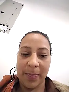 Snapshot of Sofia_Alane chatting on April 30, 2026, 10:11 am Sofia Alane online show from April 30, 2026, 10:11 am