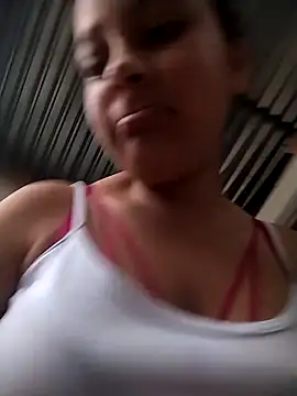 Snapshot of Sofia_Alane chatting on May 2, 2026, 12:10 pm Sofia Alane online show from May 2, 2026, 12:10 pm