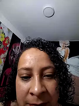 Snapshot of Sofia_Alane chatting on April 15, 2026, 9:15 am Sofia Alane online show from April 15, 2026, 9:15 am