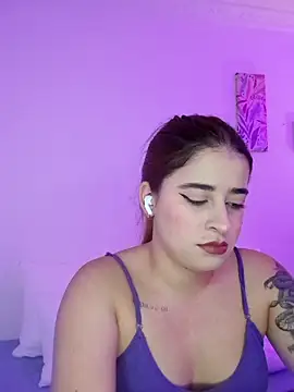 martina connor1 online show from June 3, 2026, 12:55 am