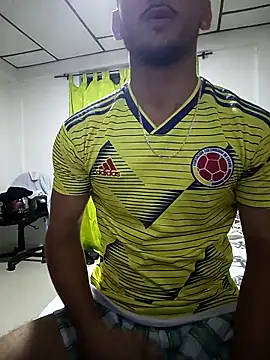 theparce juli online show from March 29, 2026, 4:25 am