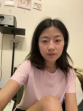 Olivia PINK0322 online show from April 23, 2026, 2:08 pm