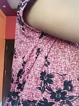 Snapshot of itz-soniya67 chatting on March 24, 2026, 12:05 pm itz-soniya67 online show from March 24, 2026, 12:05 pm