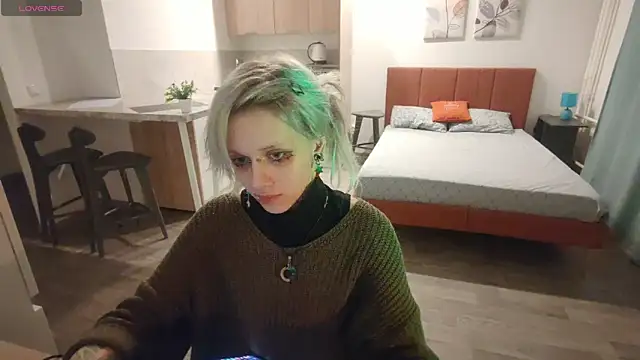 StijenaHunt online show from March 29, 2026, 2:52 pm