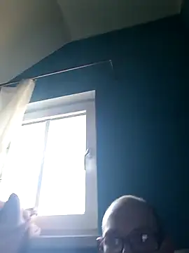 Snapshot of tomeksex1x chatting on November 13, 2025, 10:41 am tomeksex1x online show from November 13, 2025, 10:41 am