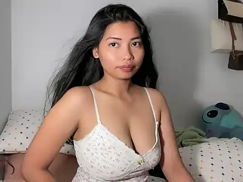 Snapshot of zafarina_18 chatting on May 22, 2026, 3:04 am zafarina 18 online show from May 22, 2026, 3:04 am