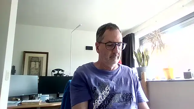 Snapshot of HotLucas66 chatting on March 24, 2026, 11:32 am HotLucas66 online show from March 24, 2026, 11:32 am