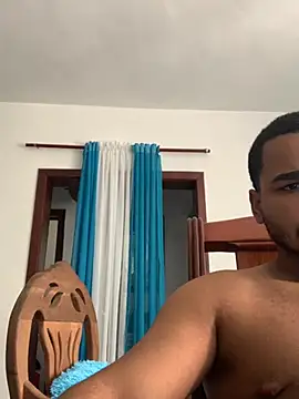 tupapi550917 online show from March 23, 2026, 1:22 pm