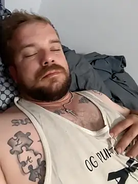 Snapshot of OGpuppetdaddy chatting on March 25, 2026, 5:45 pm OGpuppetdaddy online show from March 25, 2026, 5:45 pm