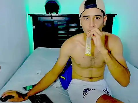 abrahaamm730 online show from March 24, 2026, 4:40 pm