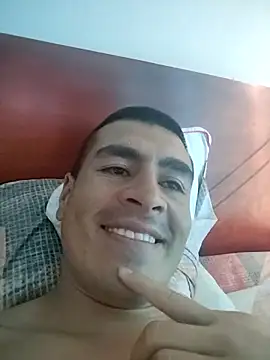 Snapshot of EdwiinR chatting on March 30, 2026, 3:13 pm EdwiinR online show from March 30, 2026, 3:13 pm