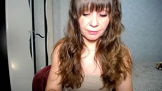 Snapshot of eastern_fairy_talee chatting on June 19, 2026, 5:52 pm eastern fairy talee online show from June 19, 2026, 5:52 pm