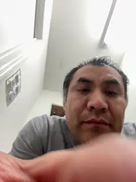 Snapshot of Crossroads5214 chatting on March 25, 2026, 1:17 am Crossroads5214 online show from March 25, 2026, 1:17 am