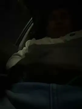 Snapshot of Crossroads5214 chatting on April 6, 2026, 1:01 am Crossroads5214 online show from April 6, 2026, 1:01 am