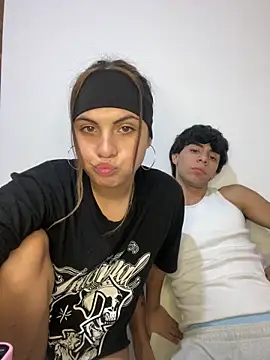 Placer-duo22 online show from March 27, 2026, 8:32 pm