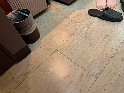 JK Labo online show from April 6, 2026, 4:41 am