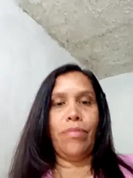 alexandra-queen online show from May 29, 2026, 6:03 pm