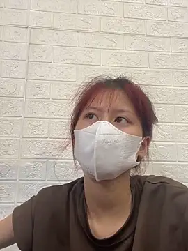 Bethiencute online show from May 19, 2026, 6:42 am