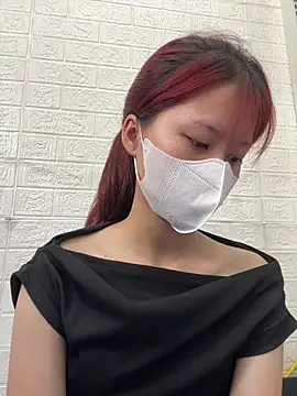 Bethiencute online show from May 22, 2026, 4:54 am
