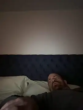 whitelioncody online show from April 22, 2026, 5:25 am