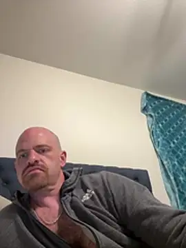 whitelioncody online show from May 12, 2026, 3:47 am
