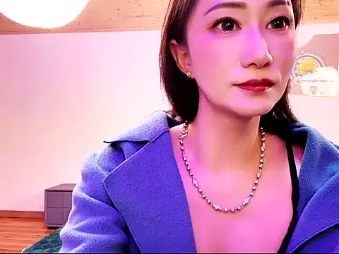 Snapshot of lmnb520 chatting on March 25, 2026, 12:04 pm lmnb520 online show from March 25, 2026, 12:04 pm