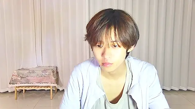 buding-001 online show from April 19, 2026, 11:44 am