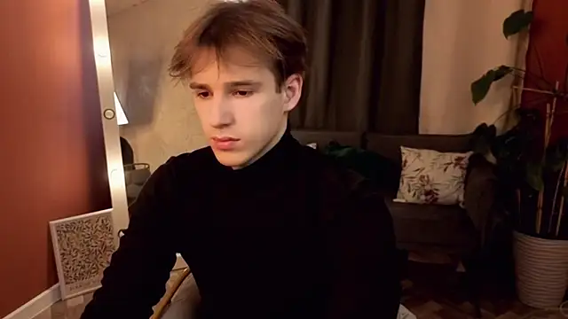 Snapshot of Alexs_777 chatting on April 15, 2026, 12:21 pm Alexs 777 online show from April 15, 2026, 12:21 pm