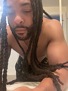 Snapshot of zay1xxx chatting on July 22, 2026, 8:11 pm zay1xxx online show from July 22, 2026, 8:11 pm