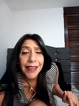Snapshot of SamanthaRosse01_ chatting on April 9, 2026, 4:35 pm SamanthaRosse01 online show from April 9, 2026, 4:35 pm