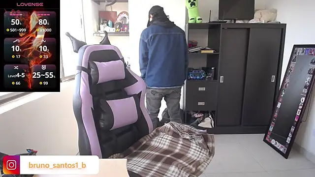 Snapshot of Bruno_santos1 chatting on April 22, 2026, 1:07 pm Bruno santos1 online show from April 22, 2026, 1:07 pm