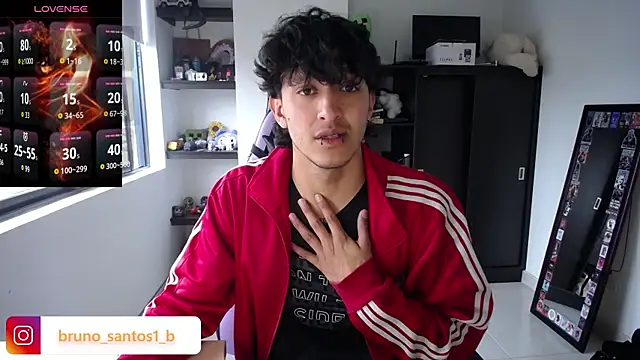 Snapshot of Bruno_santos1 chatting on May 4, 2026, 12:41 pm Bruno santos1 online show from May 4, 2026, 12:41 pm
