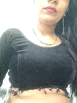 Snapshot of khushi_ji00 chatting on June 24, 2026, 7:11 pm khushi ji00 online show from June 24, 2026, 7:11 pm