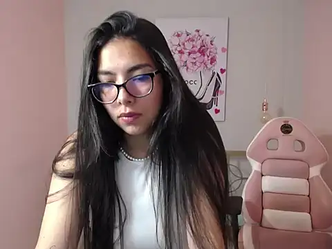 Snapshot of Selena_G_x chatting on March 27, 2026, 8:54 pm Selena G x online show from March 27, 2026, 8:54 pm