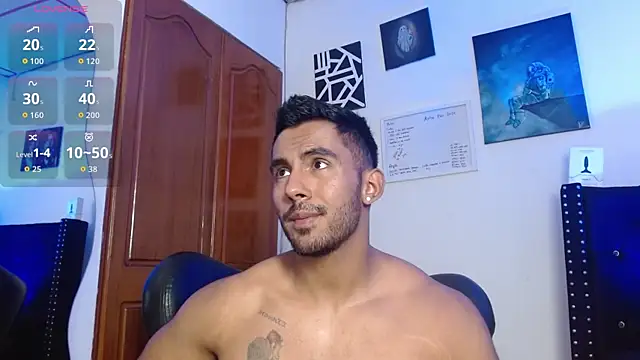 Snapshot of romanpearce_ chatting on April 24, 2026, 6:54 pm romanpearce online show from April 24, 2026, 6:54 pm