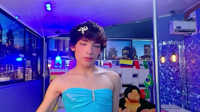 IsaacNovaa online show from June 27, 2026, 8:37 pm