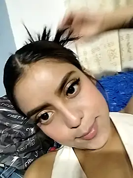 Snapshot of celestebridgerton chatting on May 27, 2026, 3:36 am celestebridgerton online show from May 27, 2026, 3:36 am