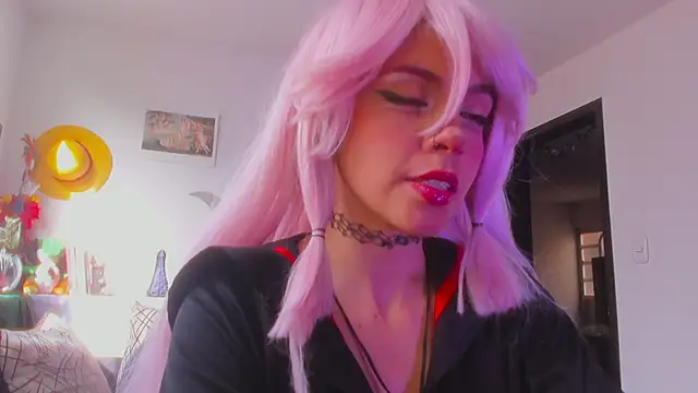 Nyxara- online show from July 18, 2026, 8:50 pm